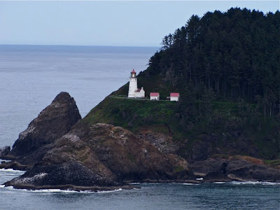 Heceta lighthouse Where's Eldo?: Sea Lion Caves